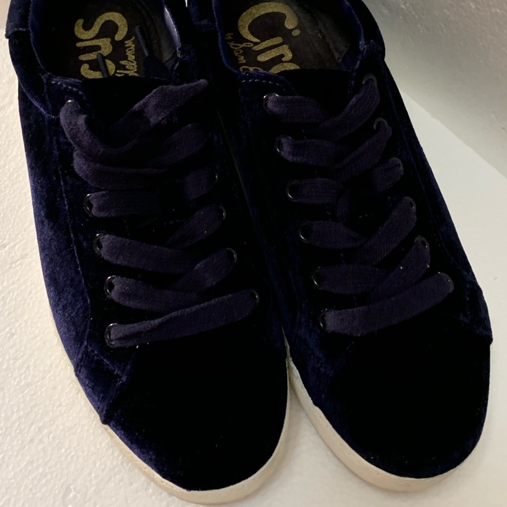 Velvet Sneaker